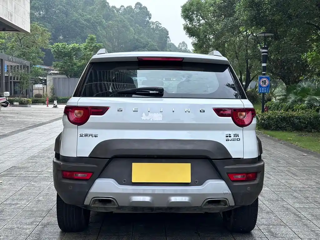 BAIC ORV Beijing Offroad BJ20 2017 2016 1.5T CVT Luxury