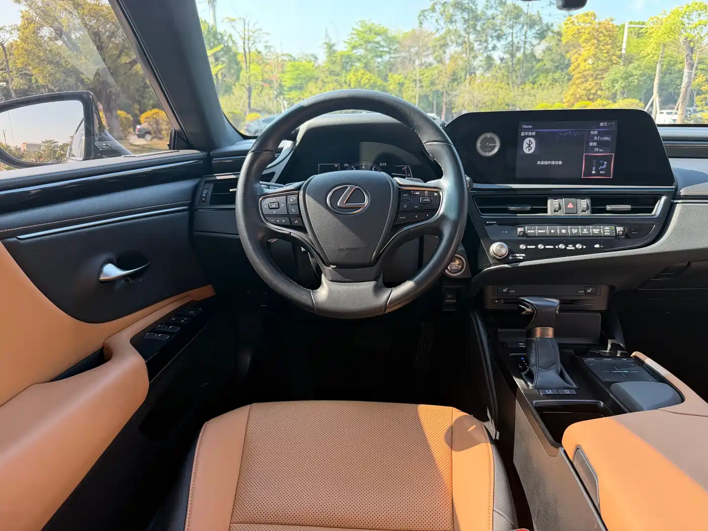 Lexus ES 2021 200 Excellence Edition фото 6