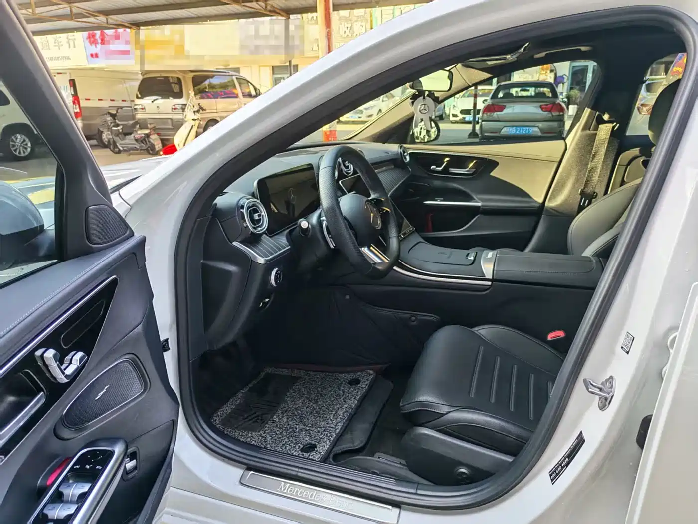 Mercedes-Benz C-Class 2023 C 260 L Sport фото 5