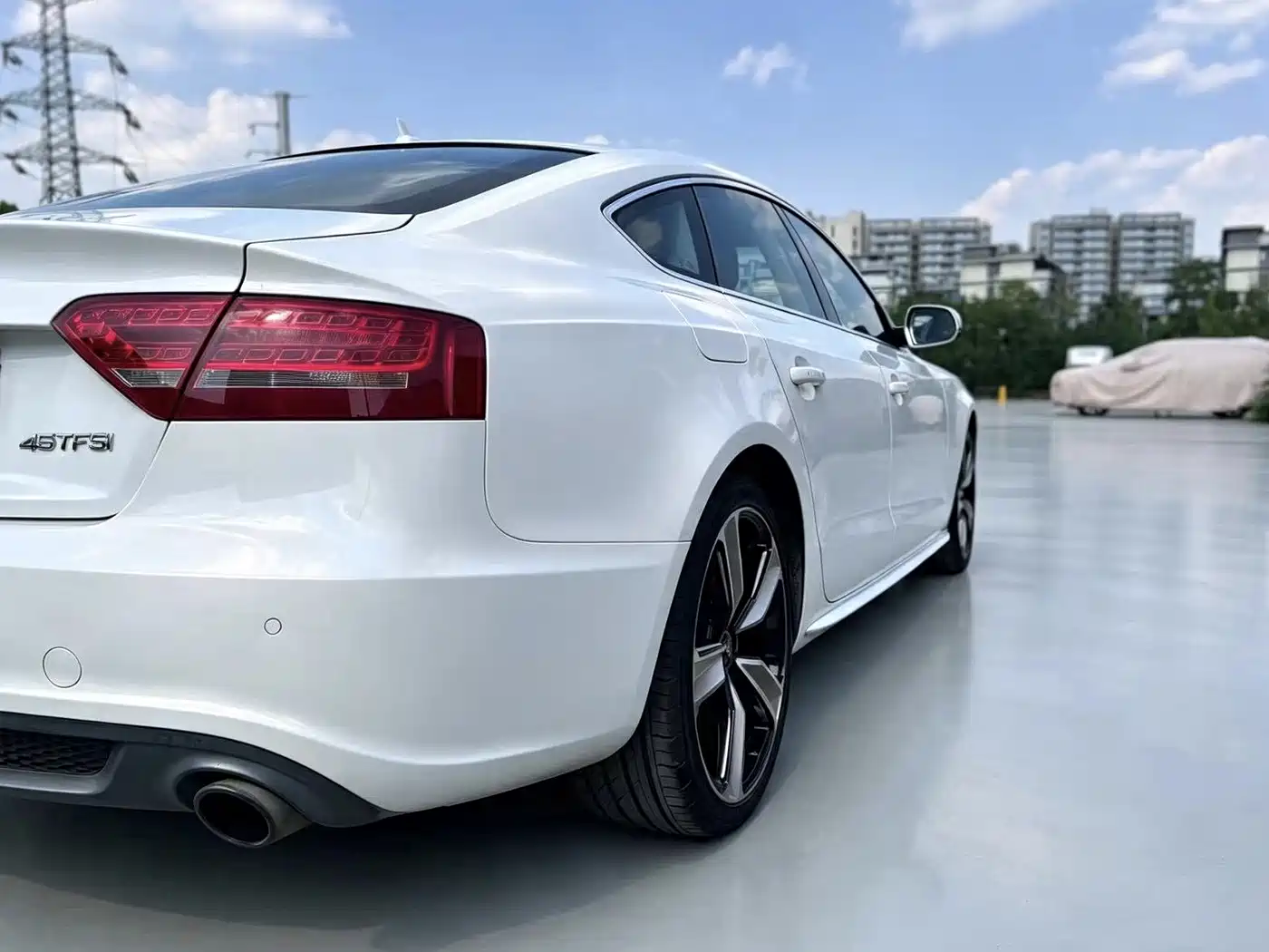 Audi A5 (Import) 2011 2010 2.0TFSI Sportback Luxury