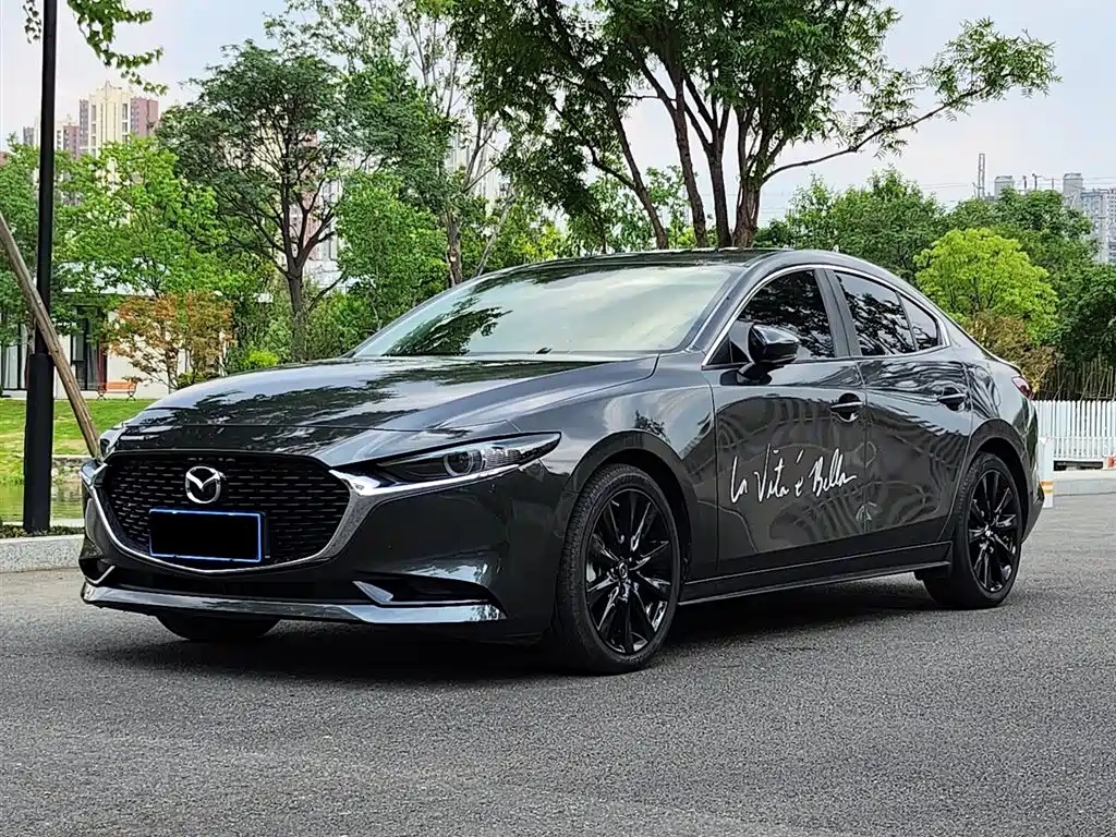 Mazda Mazda3 Axela 2020 2.0L Automatic Stylish Edition
