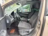 Фото 8 - Volkswagen Sharan