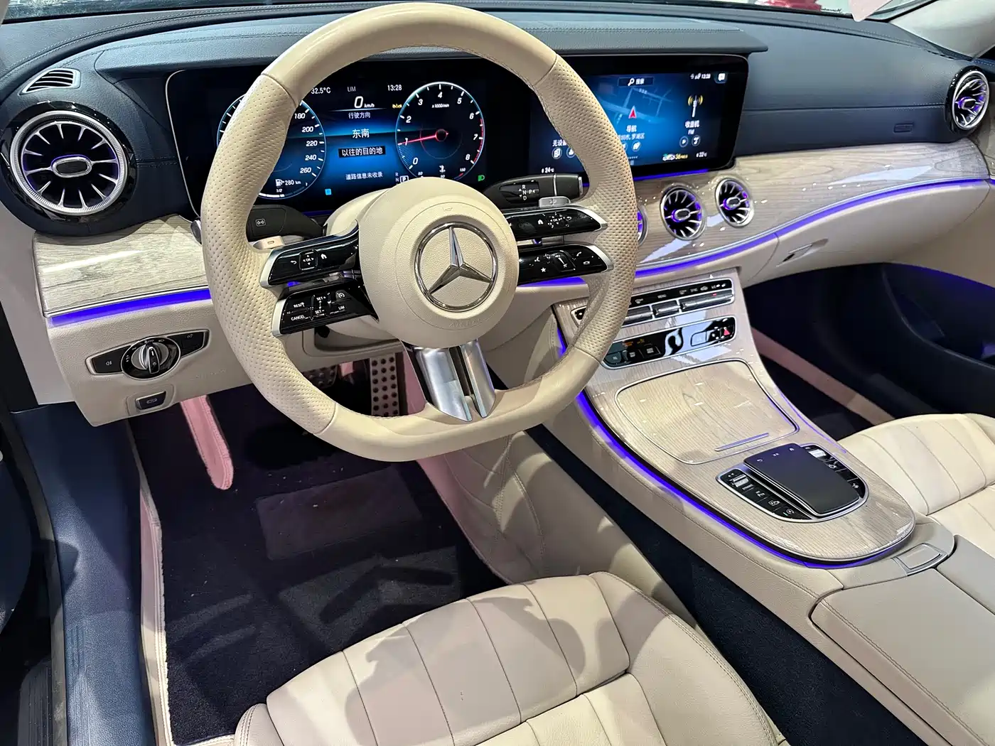 Mercedes-Benz E-Class (Import) 2023 E 300 Coupe фото 4