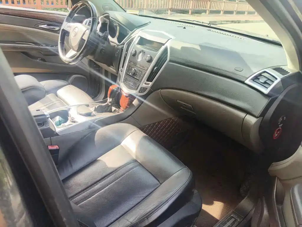 Cadillac SRX 2011 2011 Model 3.0L Flagship