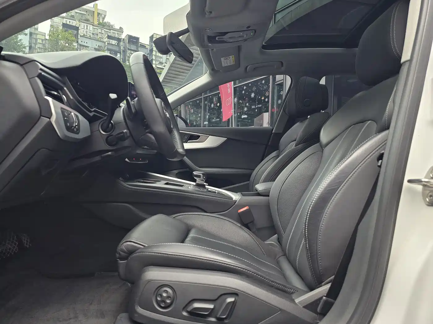 Audi A4L 2023 40 TFSI Luxury Sport фото 19