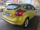 Фото 7 - Ford Focus