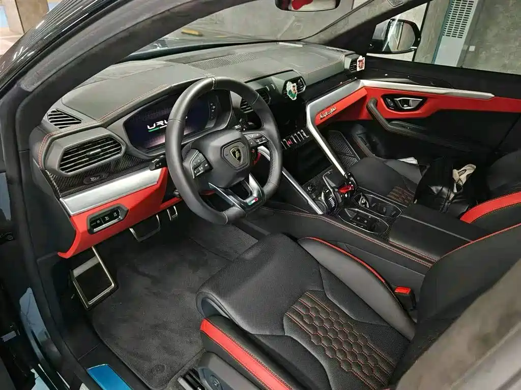 Lamborghini Urus 2024 2023 4.0T V8 S