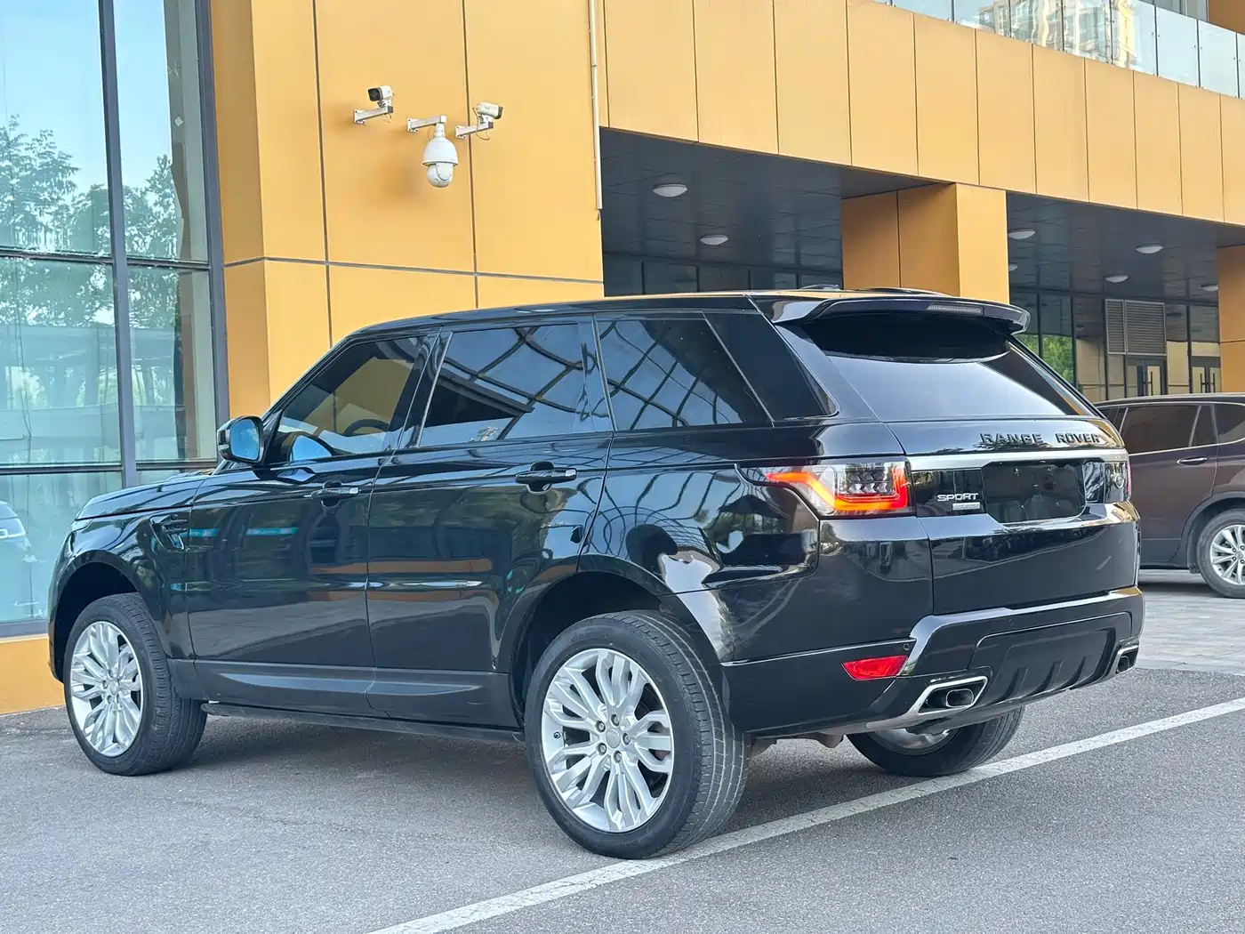 Land Rover Range Rover Sport 2014 3.0 SC V6 HSE DYNAMIC фото 15
