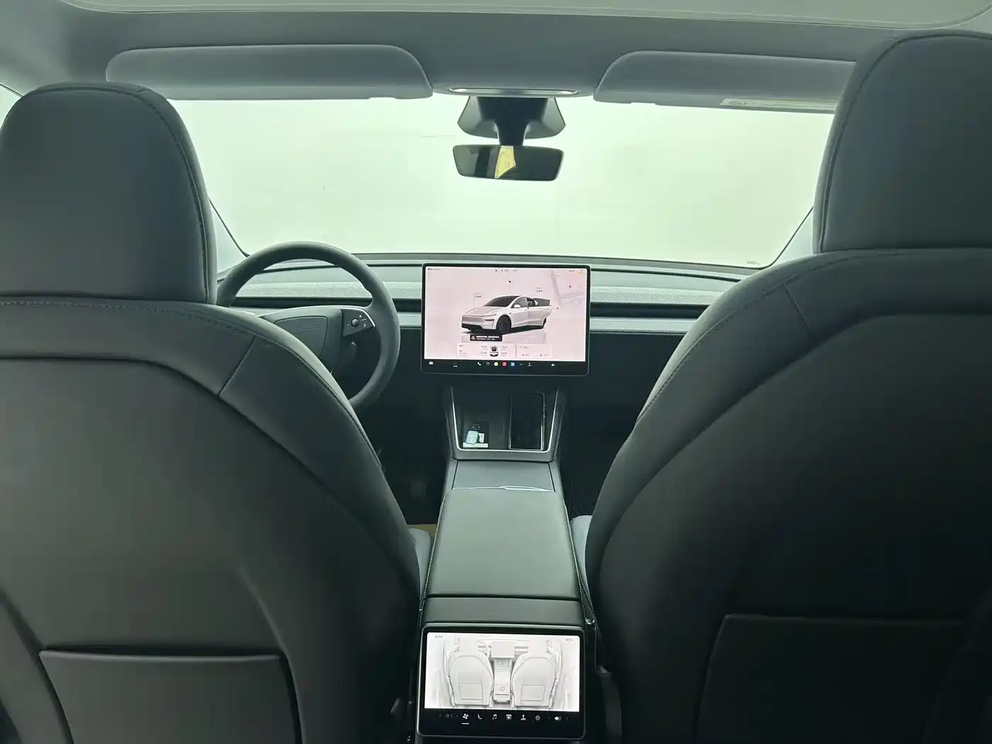 Tesla Model Y 2025 Facelift Long Range All-Wheel Drive фото 11