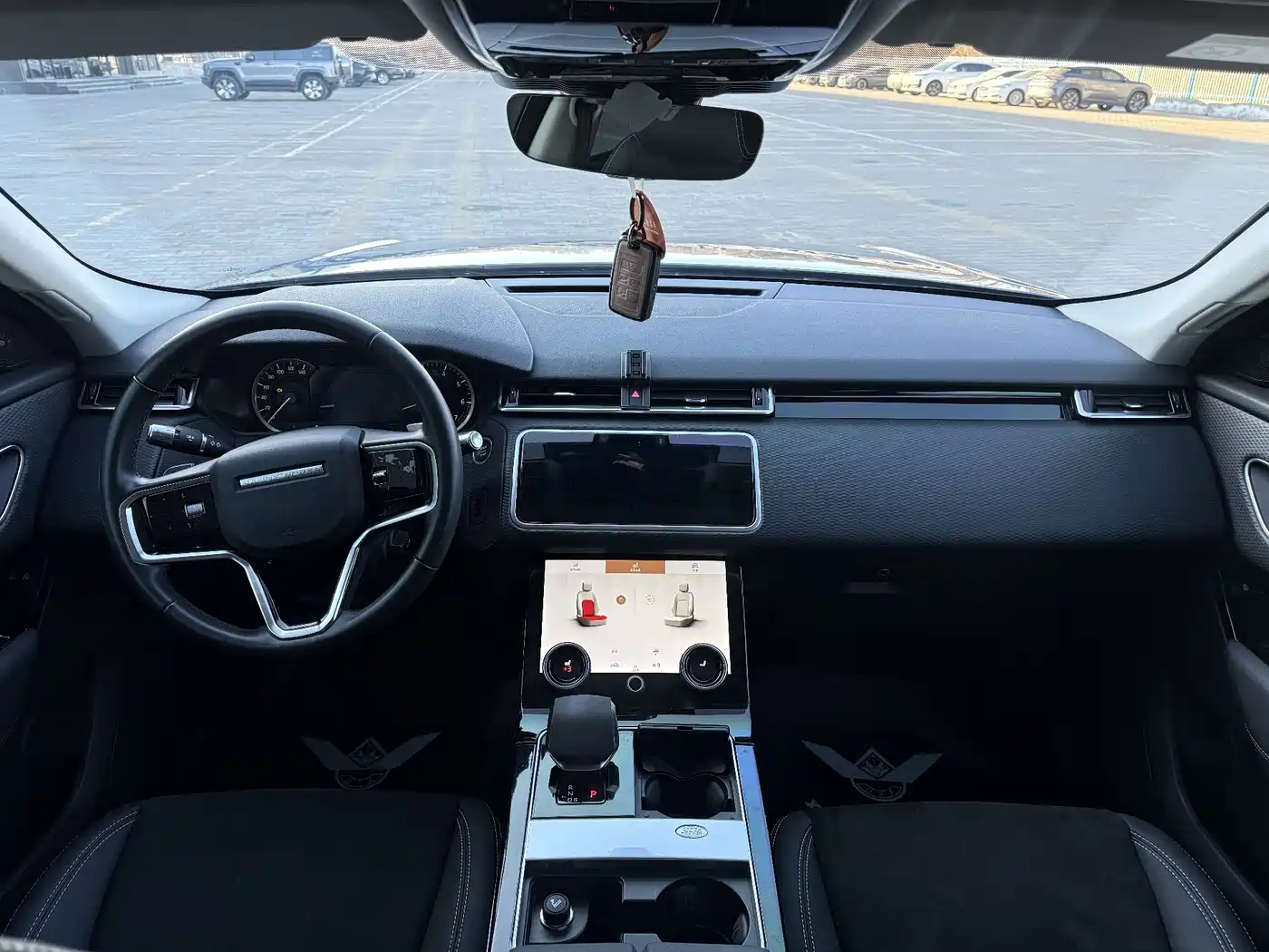 Land Rover Range Rover Velar 2022 250PS фото 10