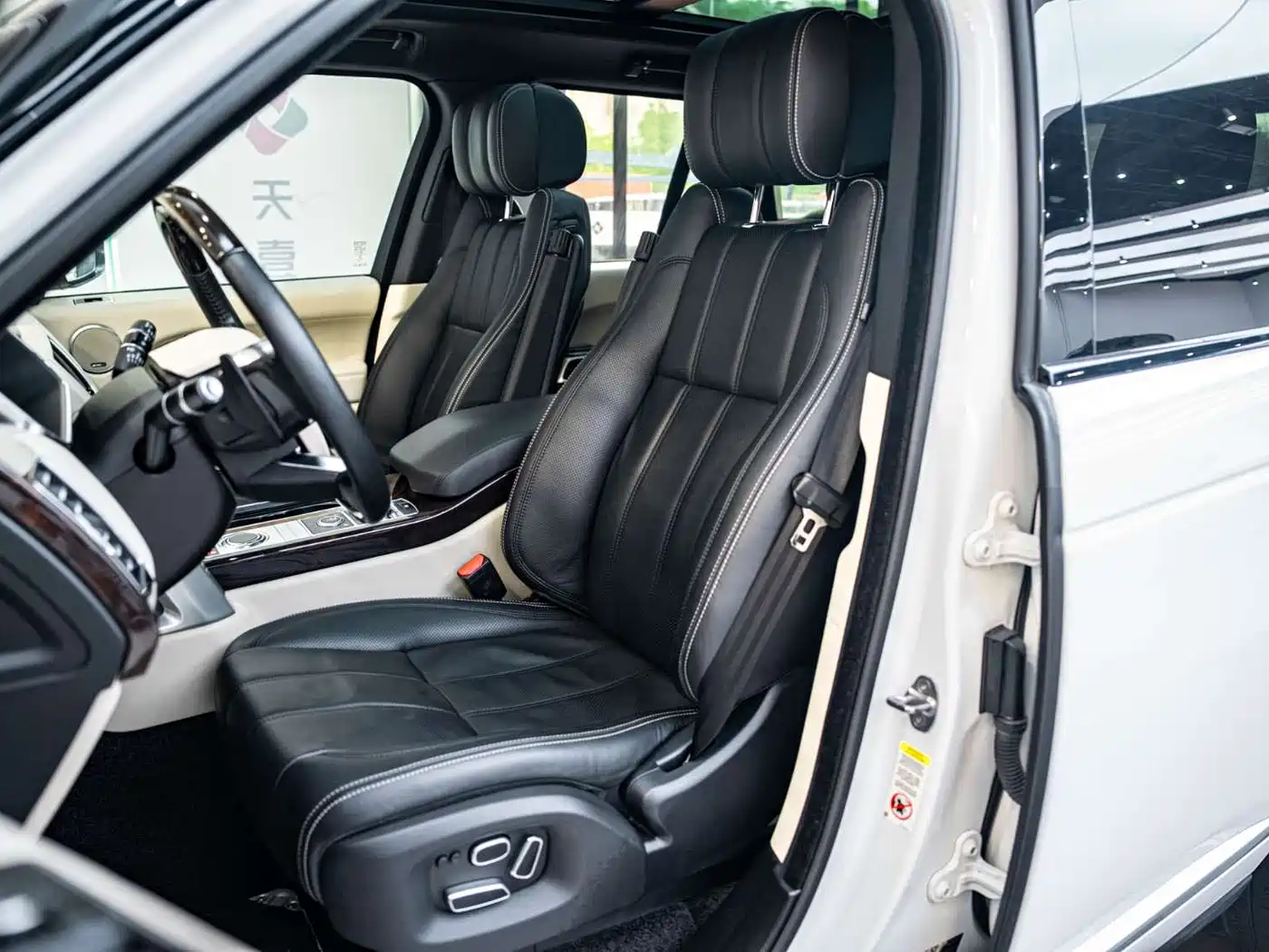 Land Rover Range Rover 2013 5.0 SC V8 AB Ultimate Genesis Edition фото 10