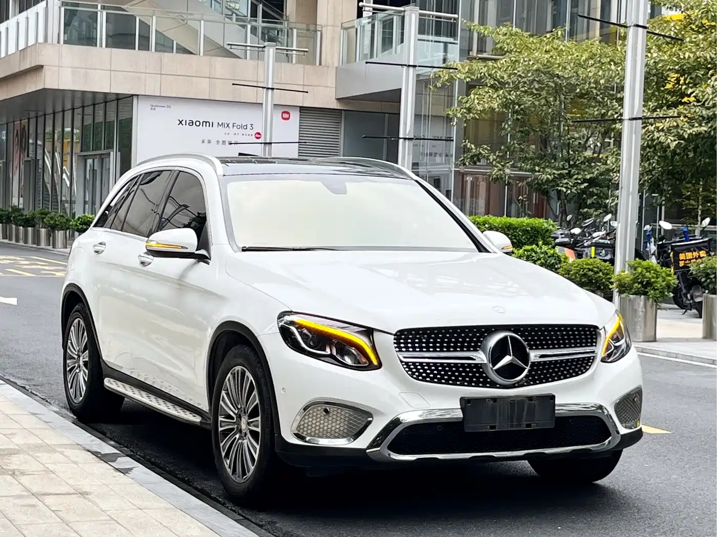 Mercedes-Benz GLC 2018 Facelift GLC 200 4MATIC фото 3