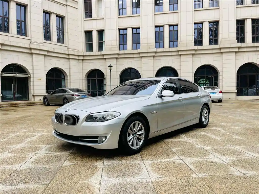 BMW 5 Series 2012 523Li Leadership