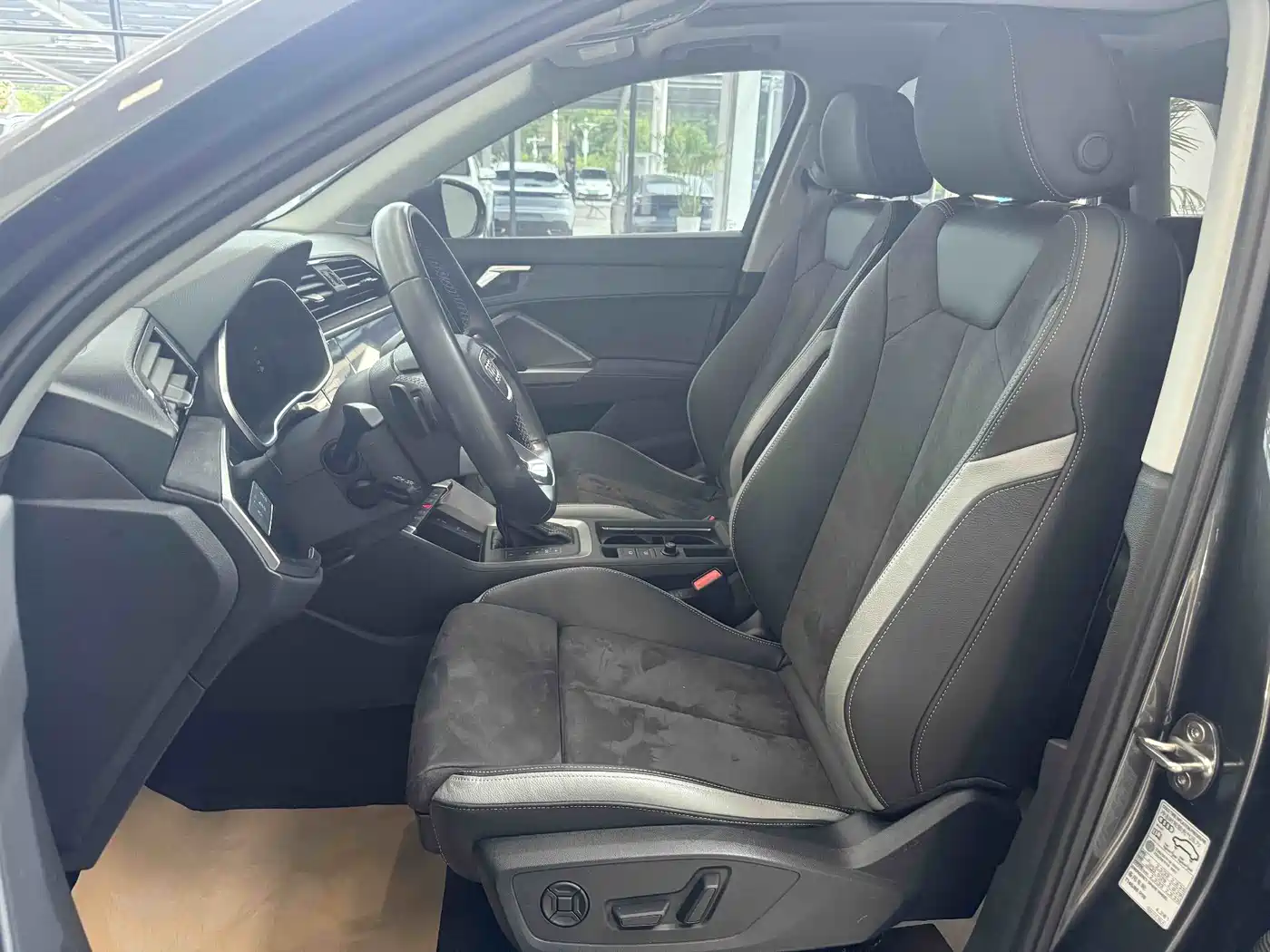 Audi Q3 2023 35 TFSI Fashion Dynamic (1.4T) фото 18