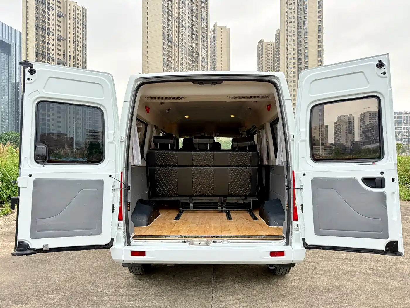 SAIC MAXUS XINTU V80