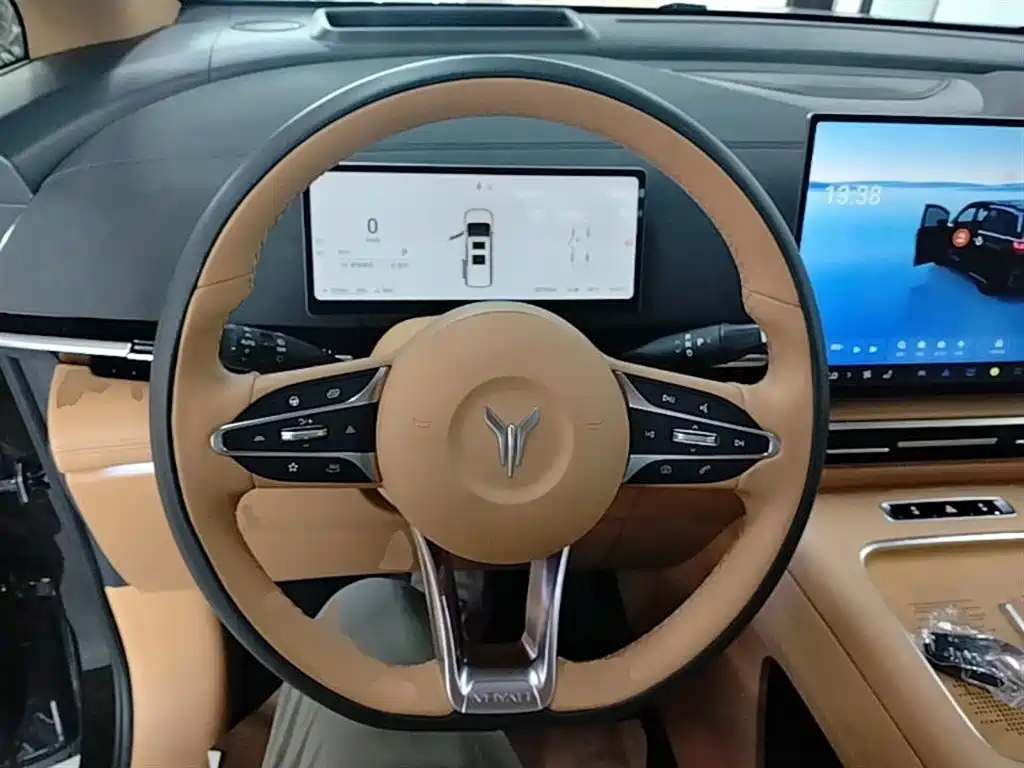 Voyah Auto Voyah Dreamer 2025 PHEV AWD Flagship Kunpeng Edition фото 11