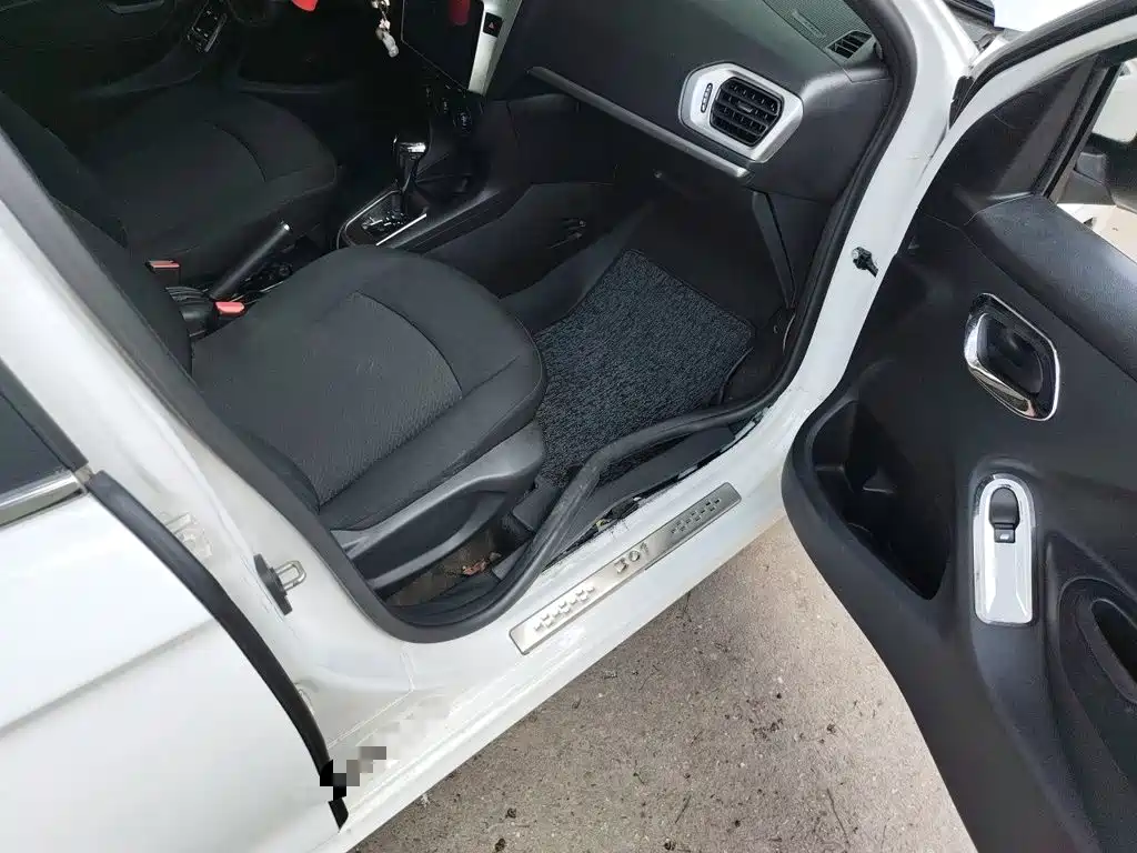 Peugeot 301 2016 2016 1.6L Auto Comfort Edition