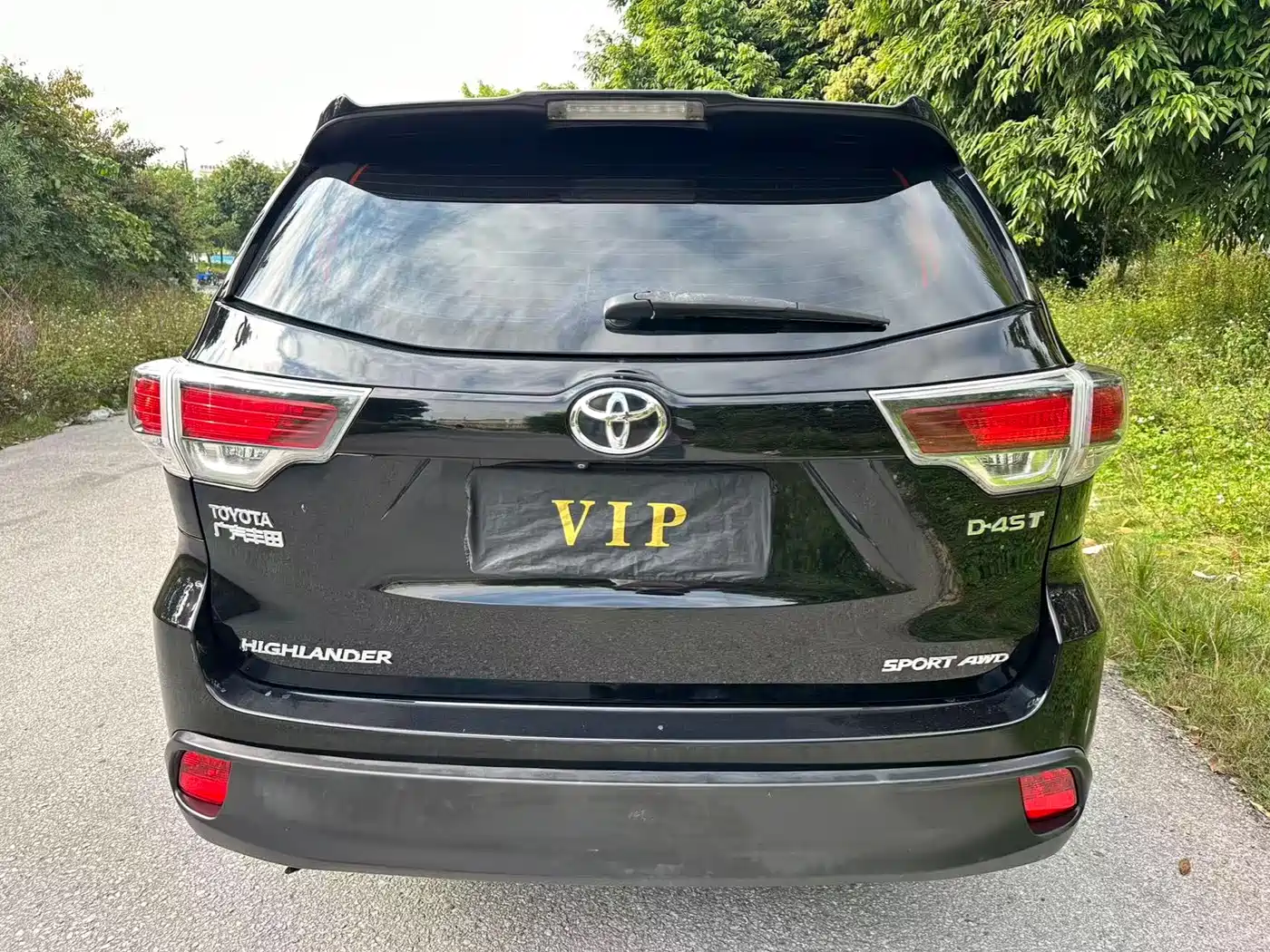 TOYOTA HIGHLANDER