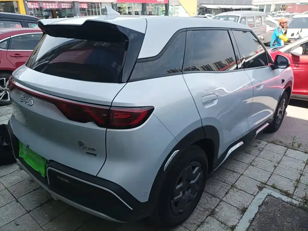 BYD Yuan UP 2025 Smart Drive Edition 401KM Vitality Version фото 7