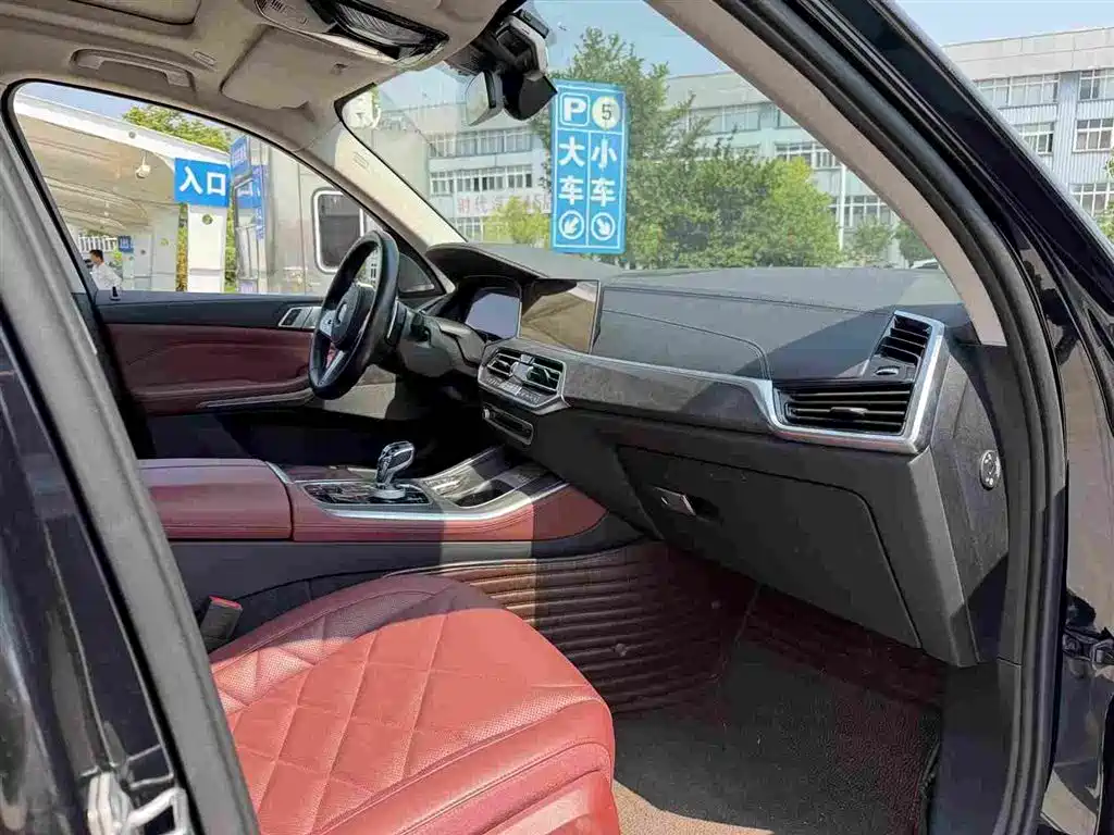 BMW X5 2022 Facelift xDrive 30Li Premium M Sport Package фото 8