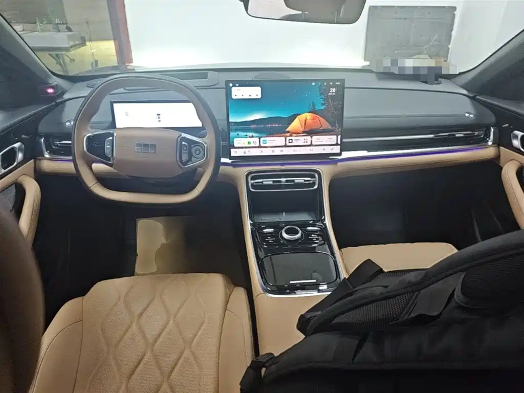 Geely Galaxy Galaxy A7 2025 EM-i фото 10