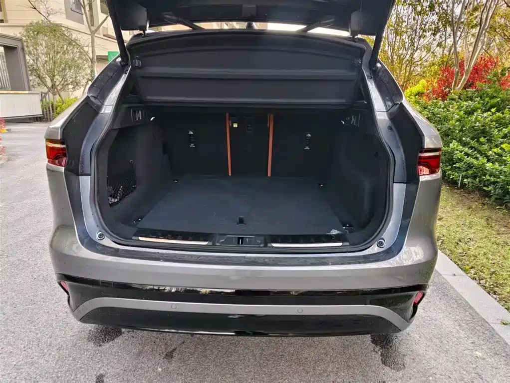 Jaguar F-PACE 2025 2025 P250 R-Dynamic SE