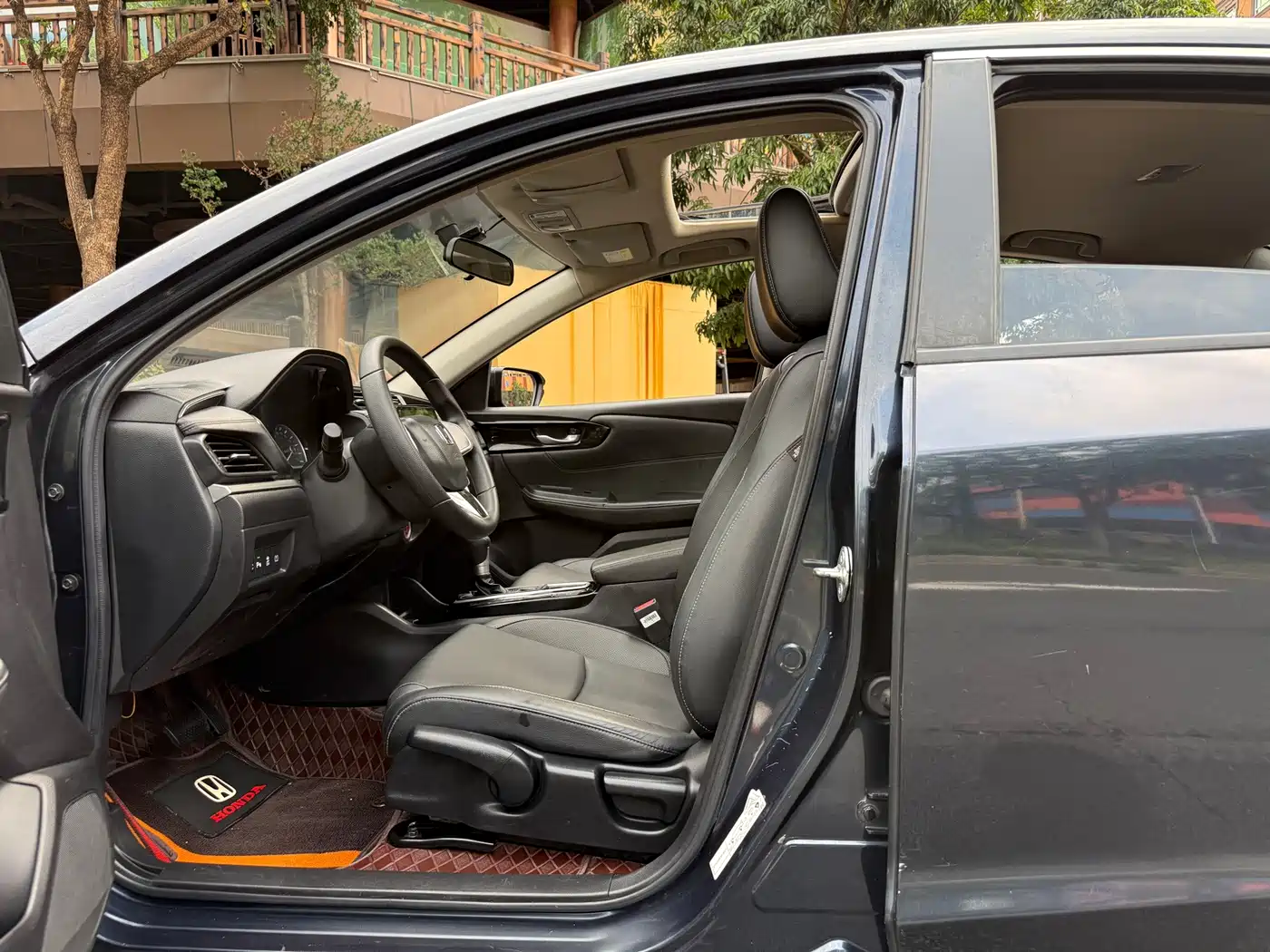 Honda ENVIX 2021 2019 180TURBO CVT Pleasure China V