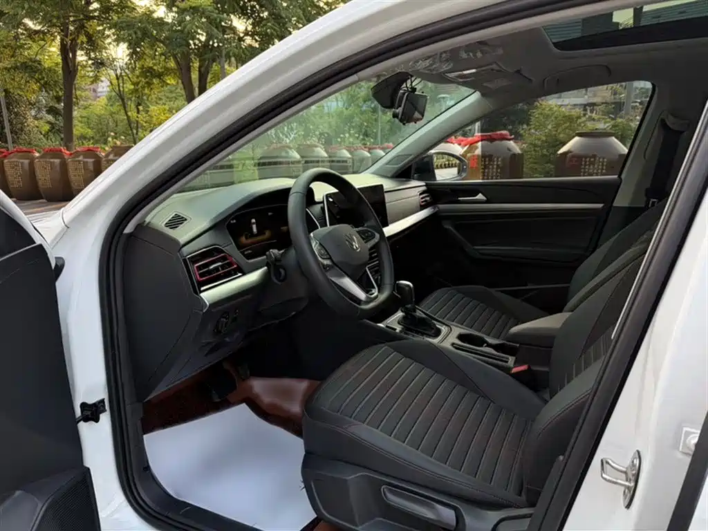 Volkswagen Lavida 2023 280TSI DSG Starlight Comfort Edition фото 14