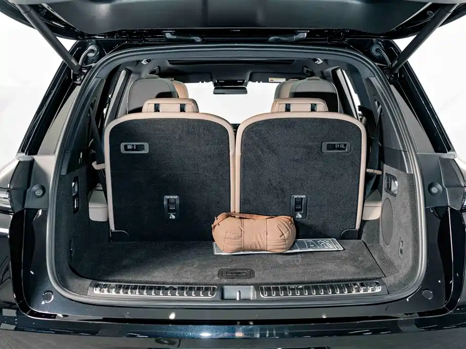 Li Auto Li L8 2026 2025 Max Smart Renewal Edition