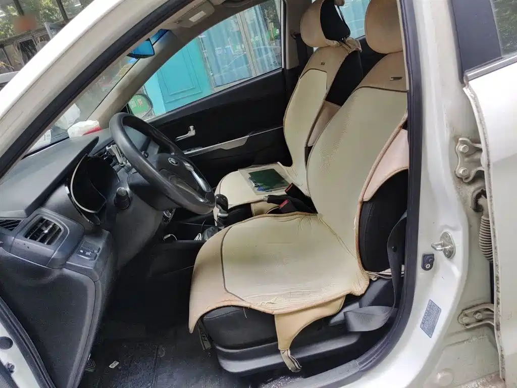Kia K2 2015 Sedan 1.4L MT GLS фото 12