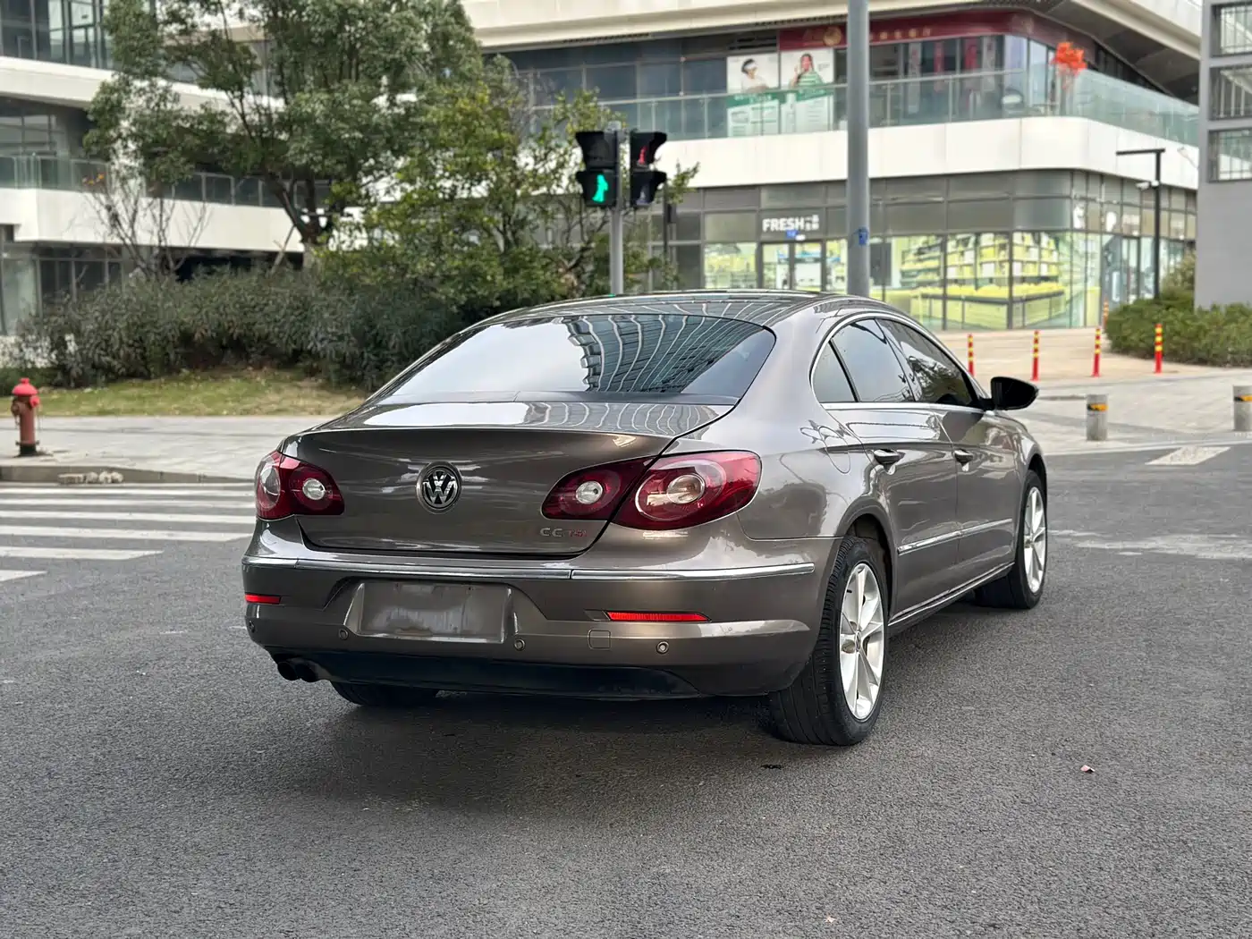 Volkswagen FAW-Volkswagen CC 2012 Model 2.0TSI Luxury фото 9