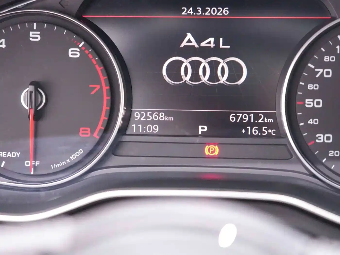 Audi A4L 2018 30th Anniversary 40 TFSI Progressive фото 9