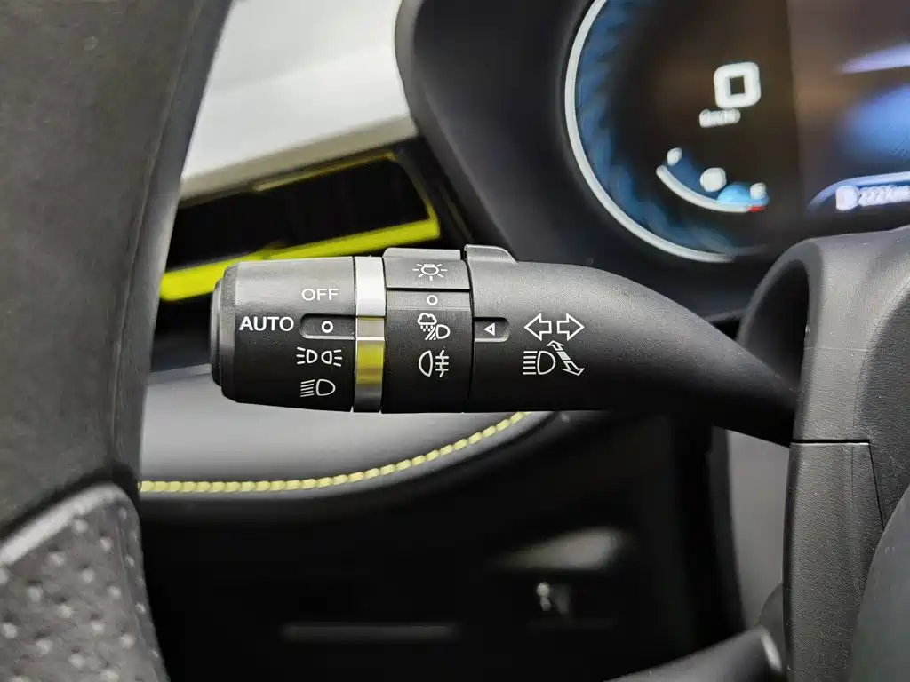 Photo 21 - Roewe i5