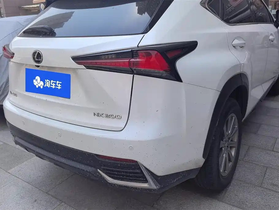 Lexus NX 2018 200 FWD Sharp Edition China VI фото 3