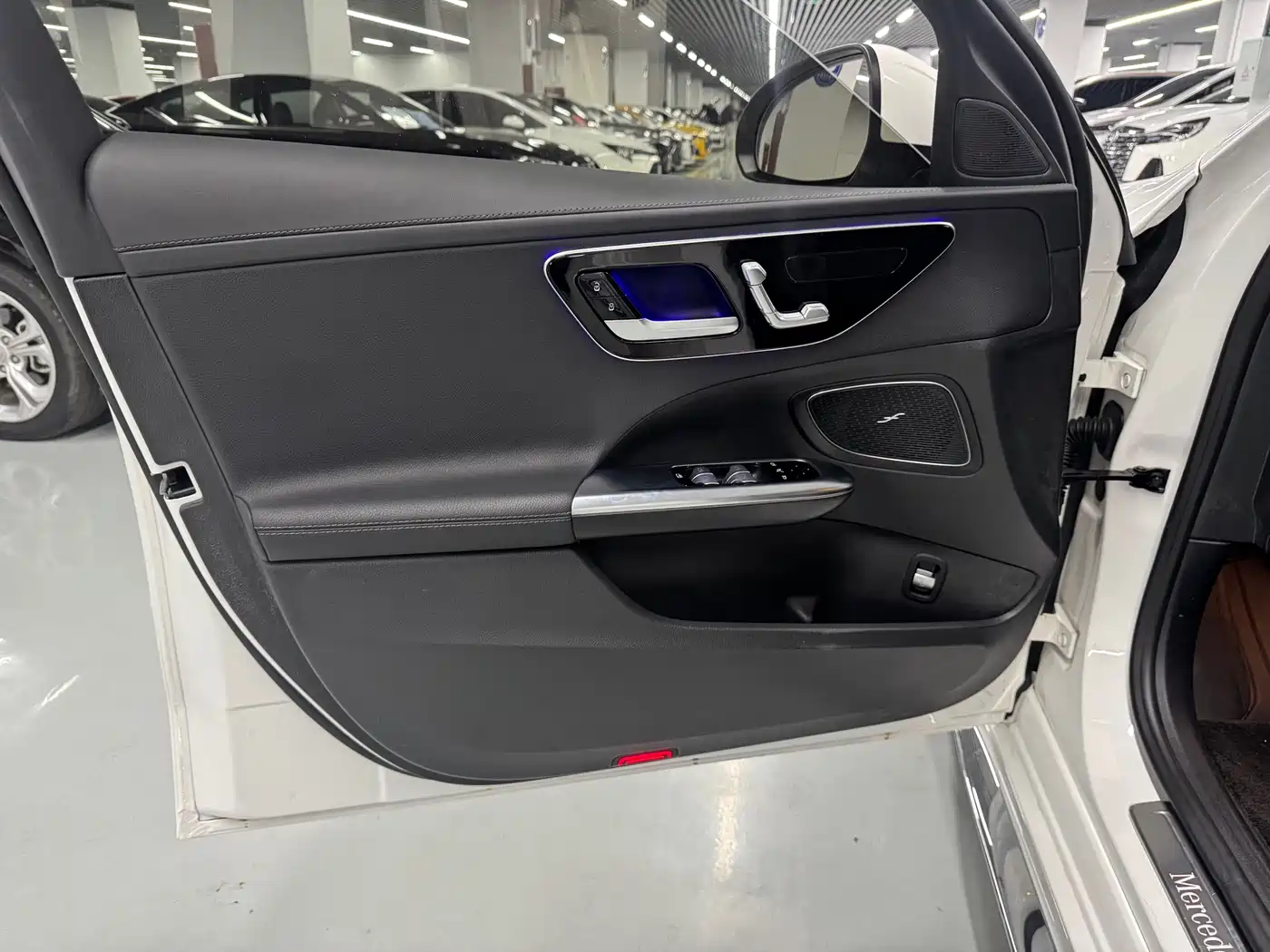 Mercedes-Benz C-Class 2023 C 260 L Sport фото 4