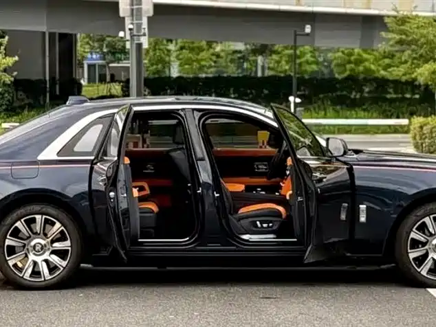 Rolls-Royce Ghost 2021 6.7T Standard Wheelbase фото 5