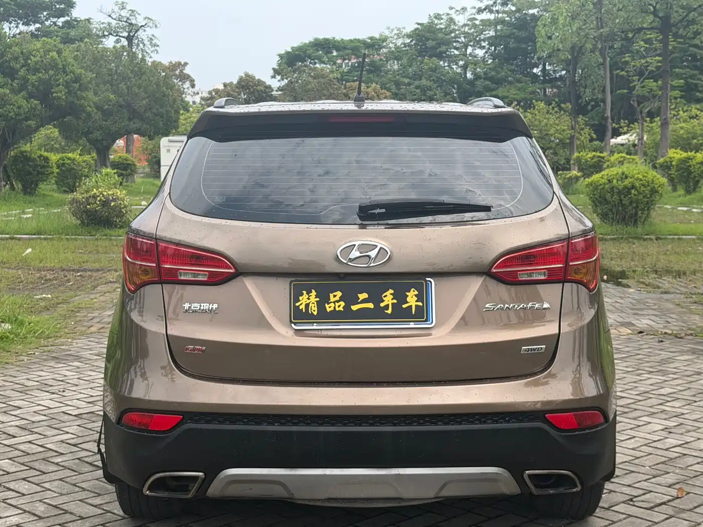 Hyundai Santa Fe 2013 Model 2.4L Automatic 4WD Smart фото 8
