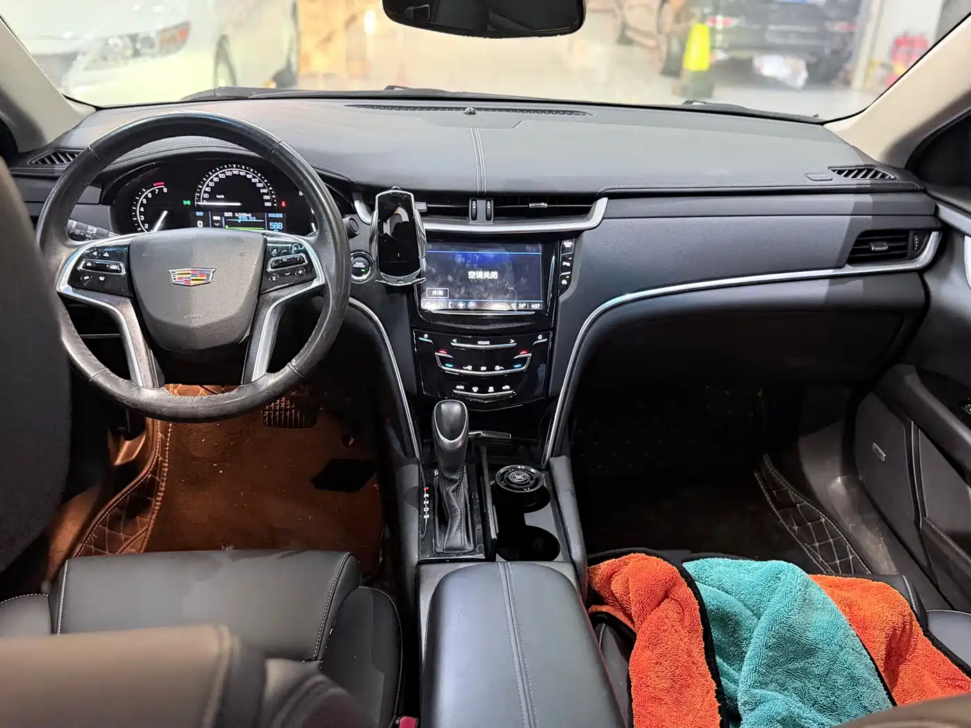Cadillac XTS 2019 2018 28T Technology