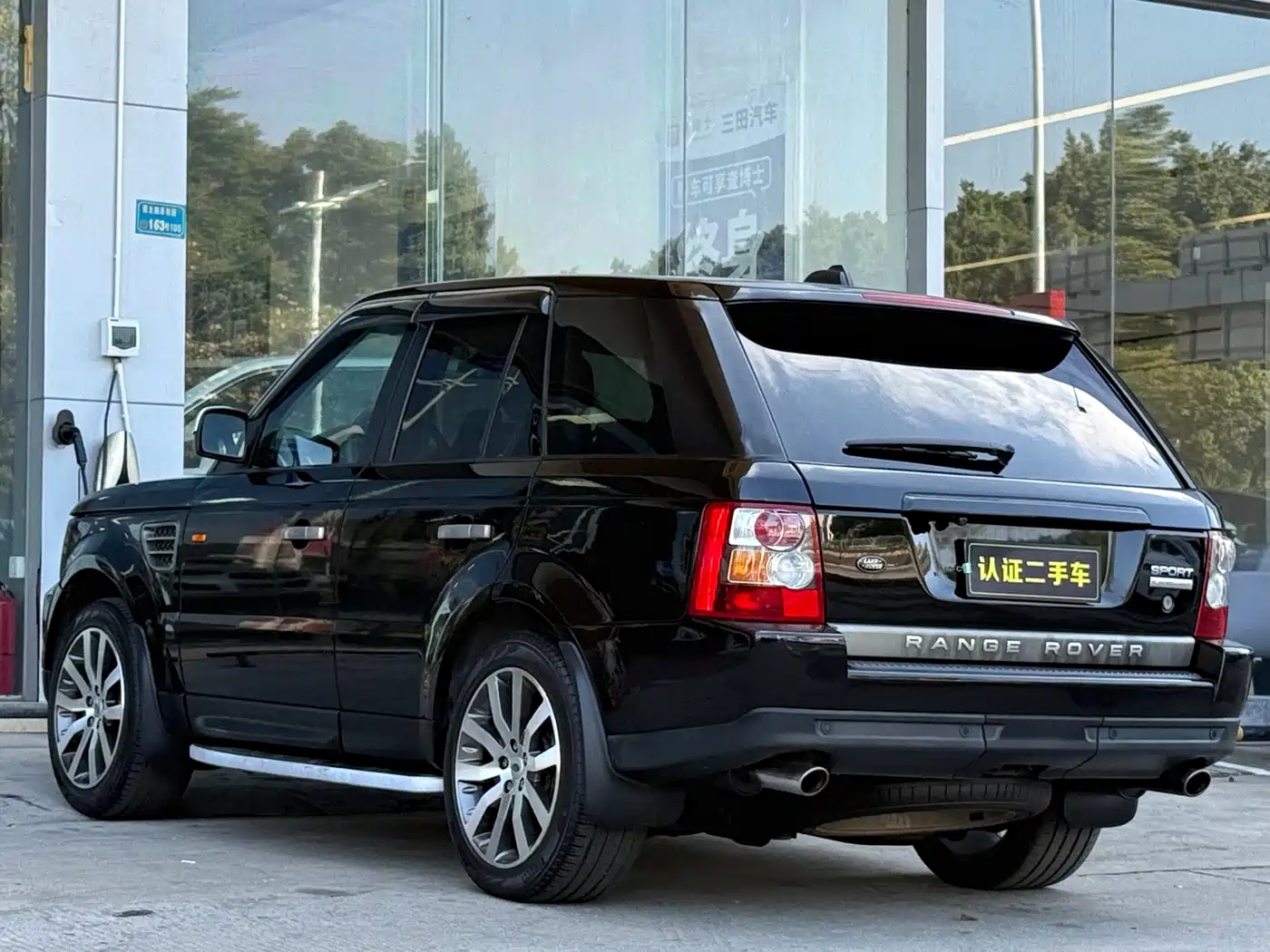 Land Rover Range Rover Sport 2006 Sport Edition V8 4.2 SC фото 19