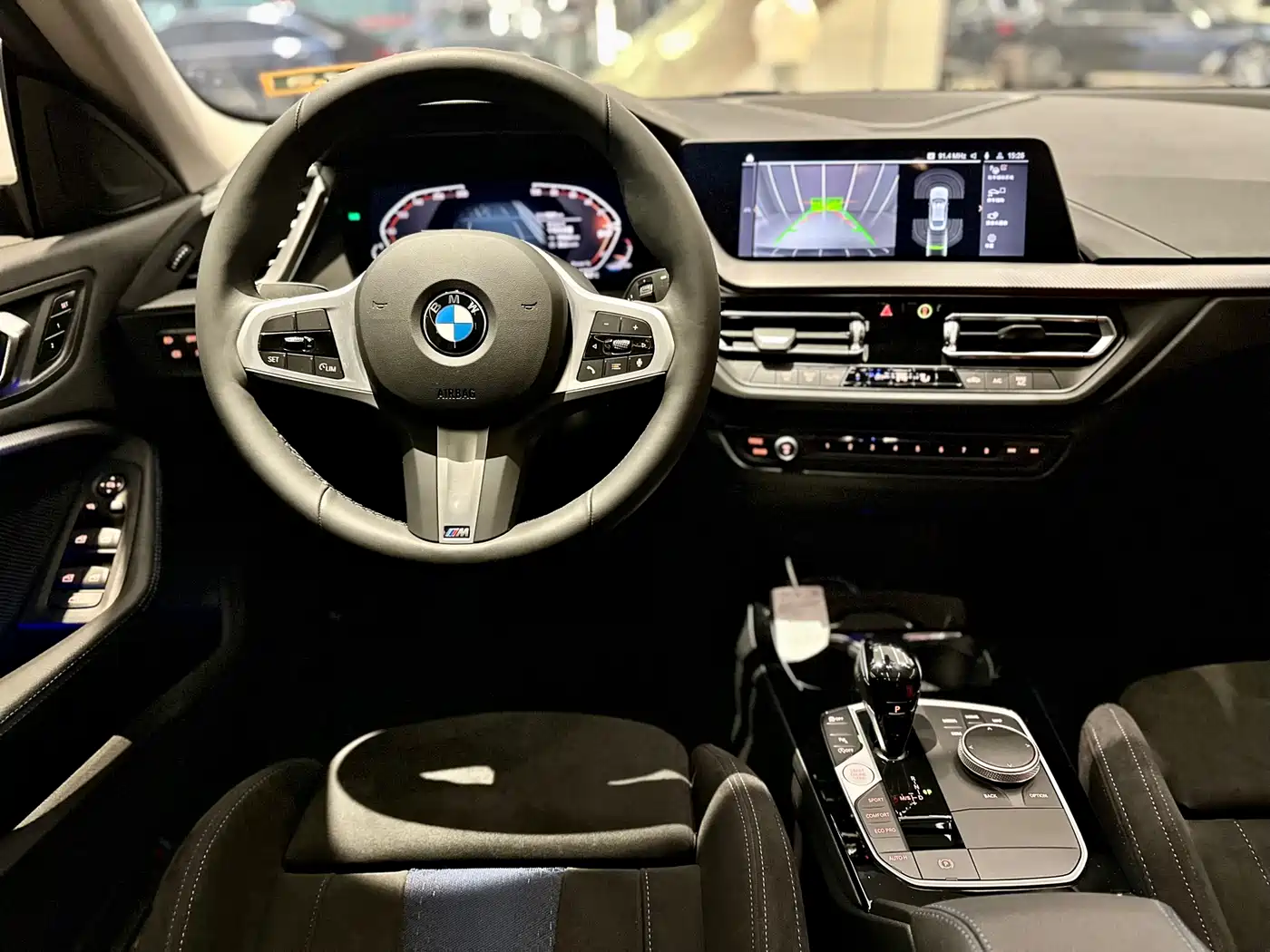 BMW 2 Series (Import) 2023 Facelift 225i 4-Door Coupe M Sport Shadowline Package фото 6