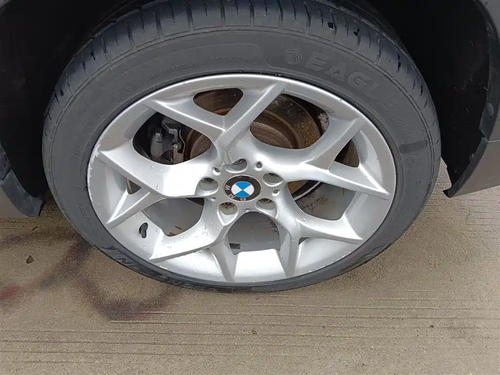 BMW X1 2013 xDrive20i X Design Package фото 23