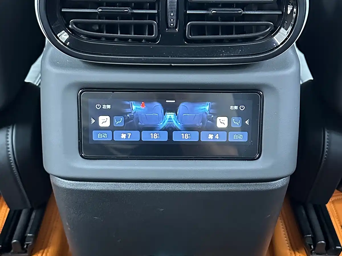 Yangwang U8 2026 2024 Off-Road Player Edition