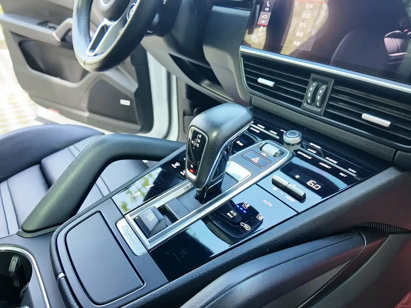 Porsche Cayenne 2019 Cayenne Coupé 3.0T фото 10