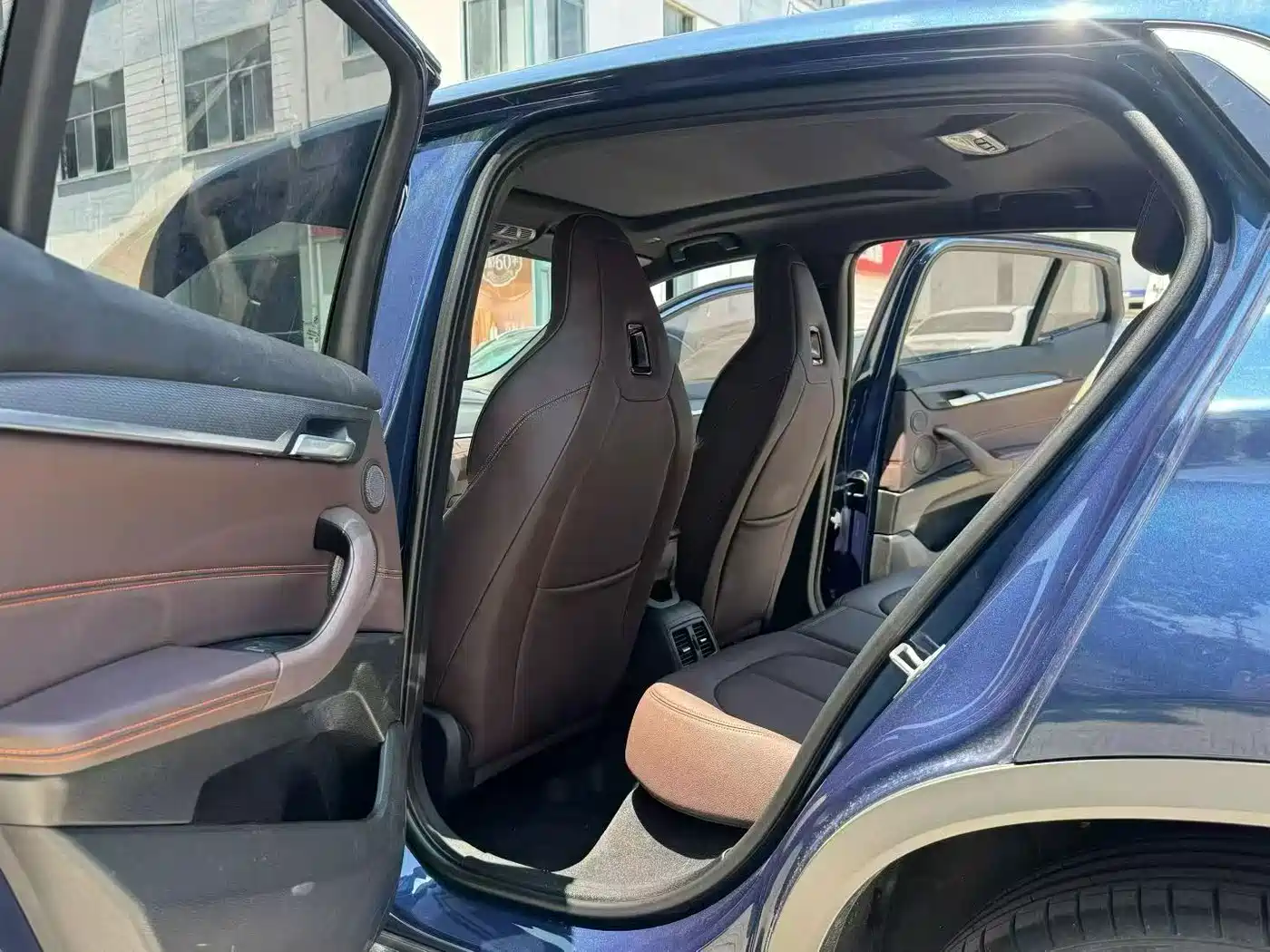 BMW X2 2021 sDrive25i Exclusive M Off-Road Package фото 5