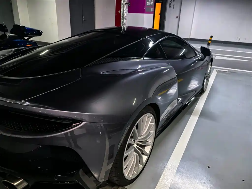 McLaren GT 2023 2023 4.0T Standard Model
