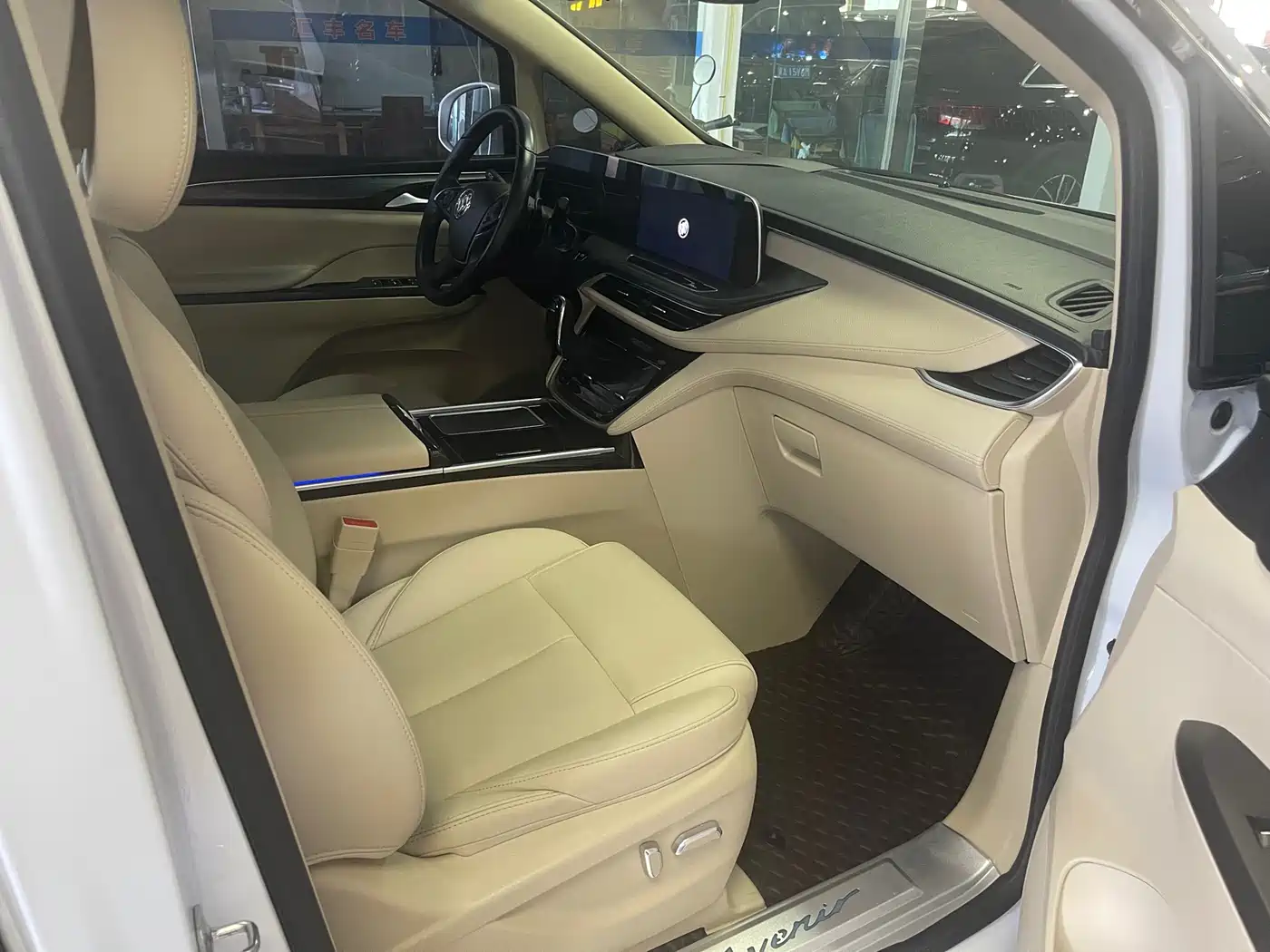 Buick GL8 2022 ES Landmark 653T Premium фото 13
