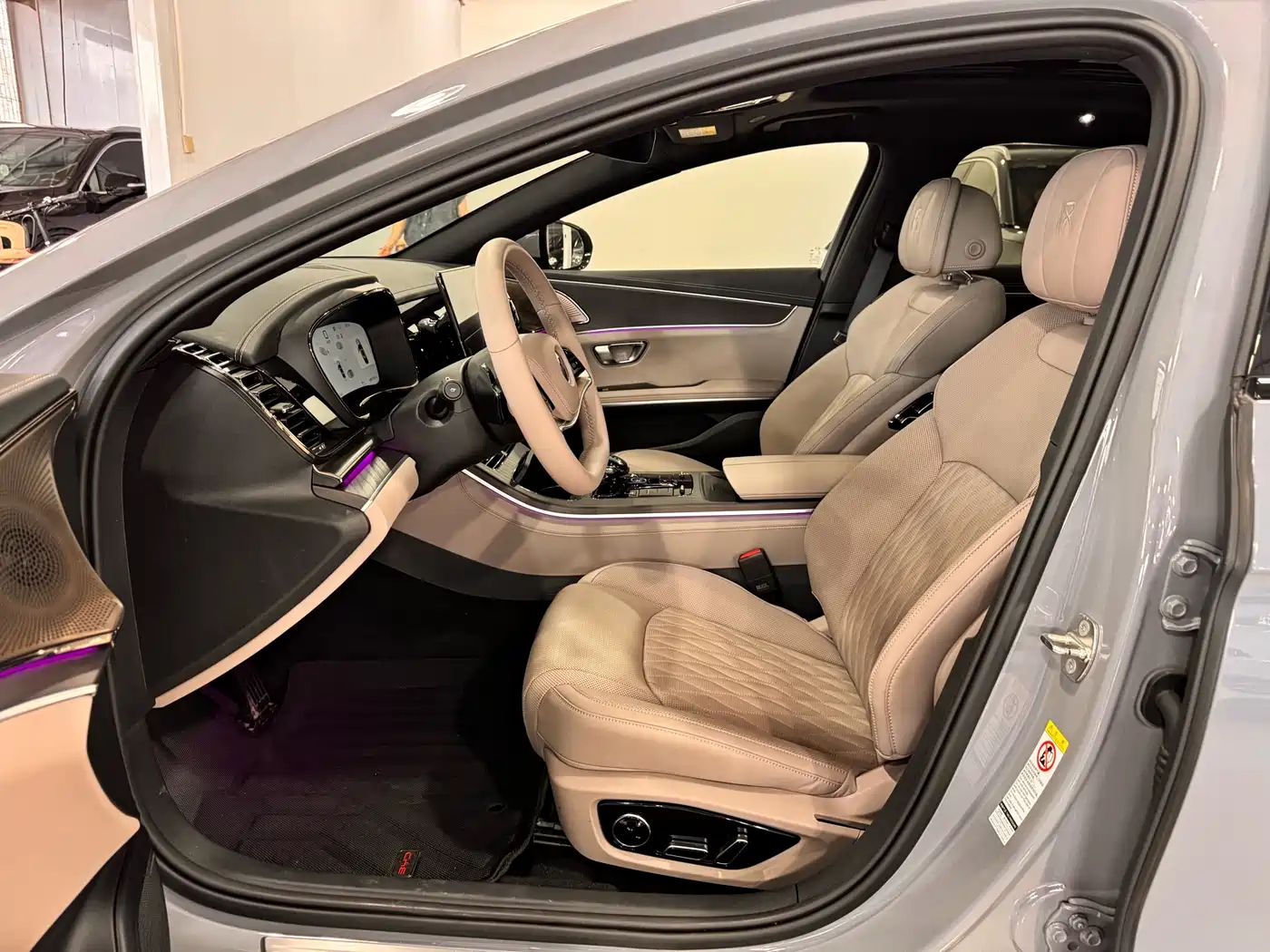 BYD Han 2025 DM-i 125KM LiDAR Smart Driving фото 8