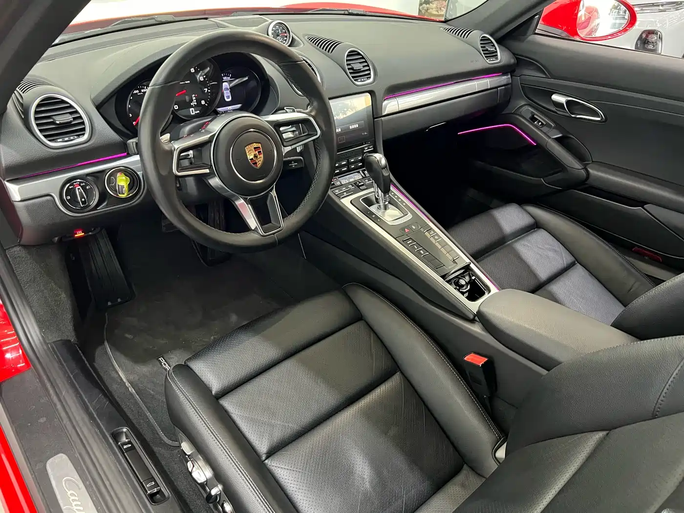 Porsche 718 2018 Cayman 2.0T фото 10