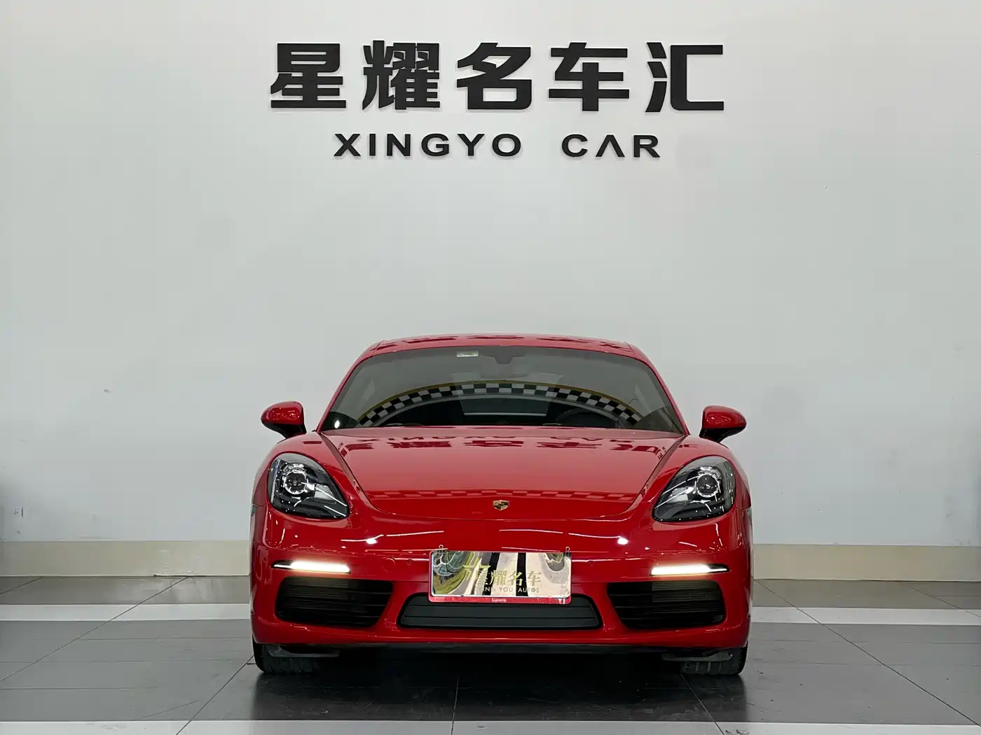 Porsche 718 2018 Cayman 2.0T фото 9