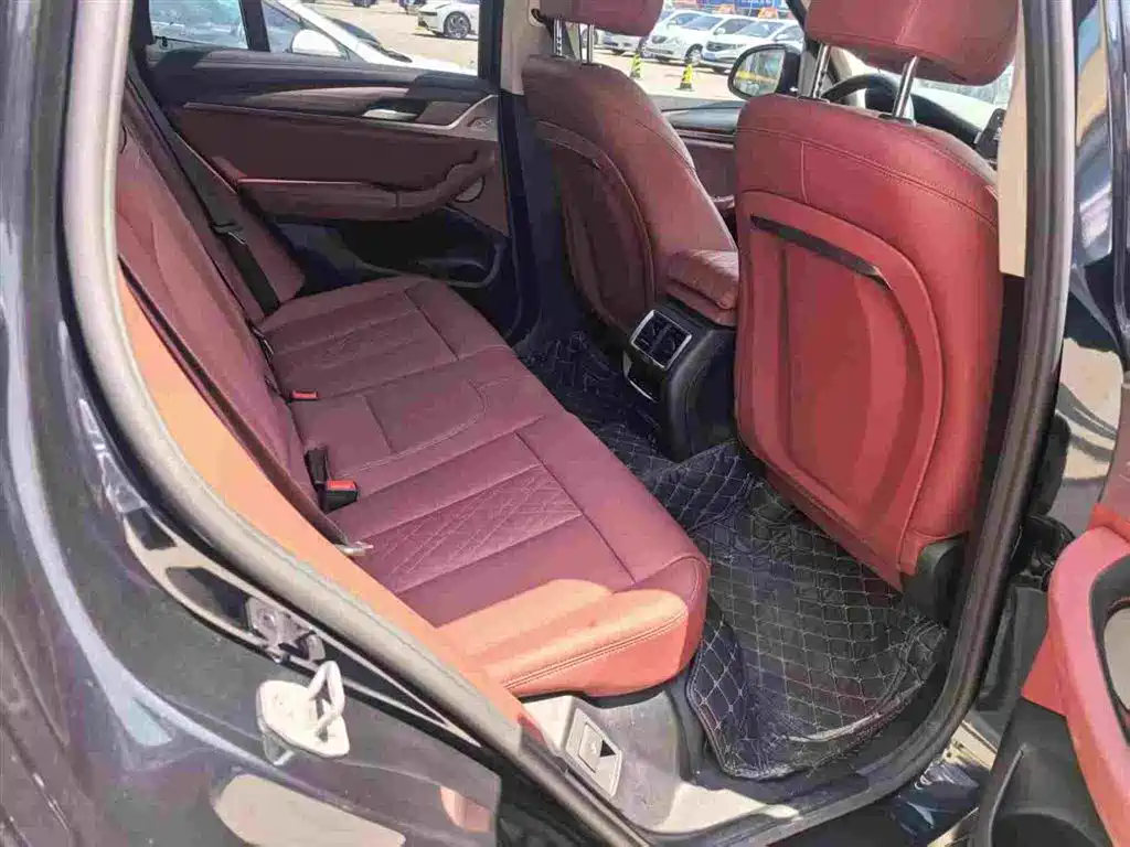 BMW X3 2023 Facelift xDrive30i Leading M Night Package фото 4